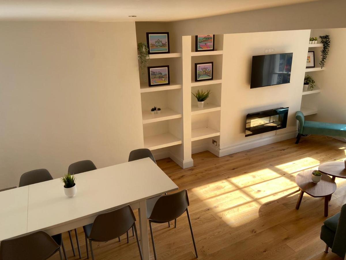 Villa Warwick House - Stunning House With Terrace And Sea Views, Sleeps 11 Worthing Exterior foto