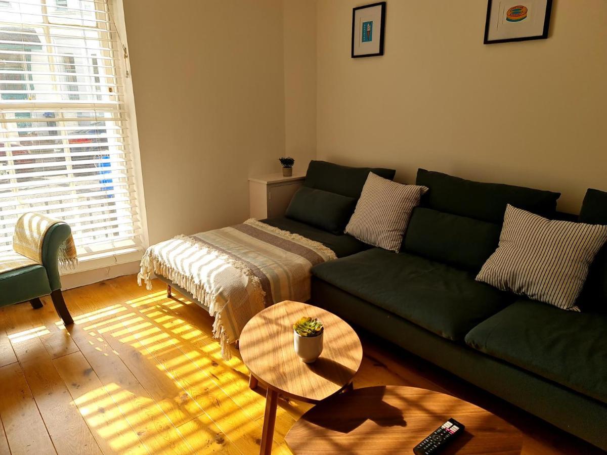 Villa Warwick House - Stunning House With Terrace And Sea Views, Sleeps 11 Worthing Exterior foto