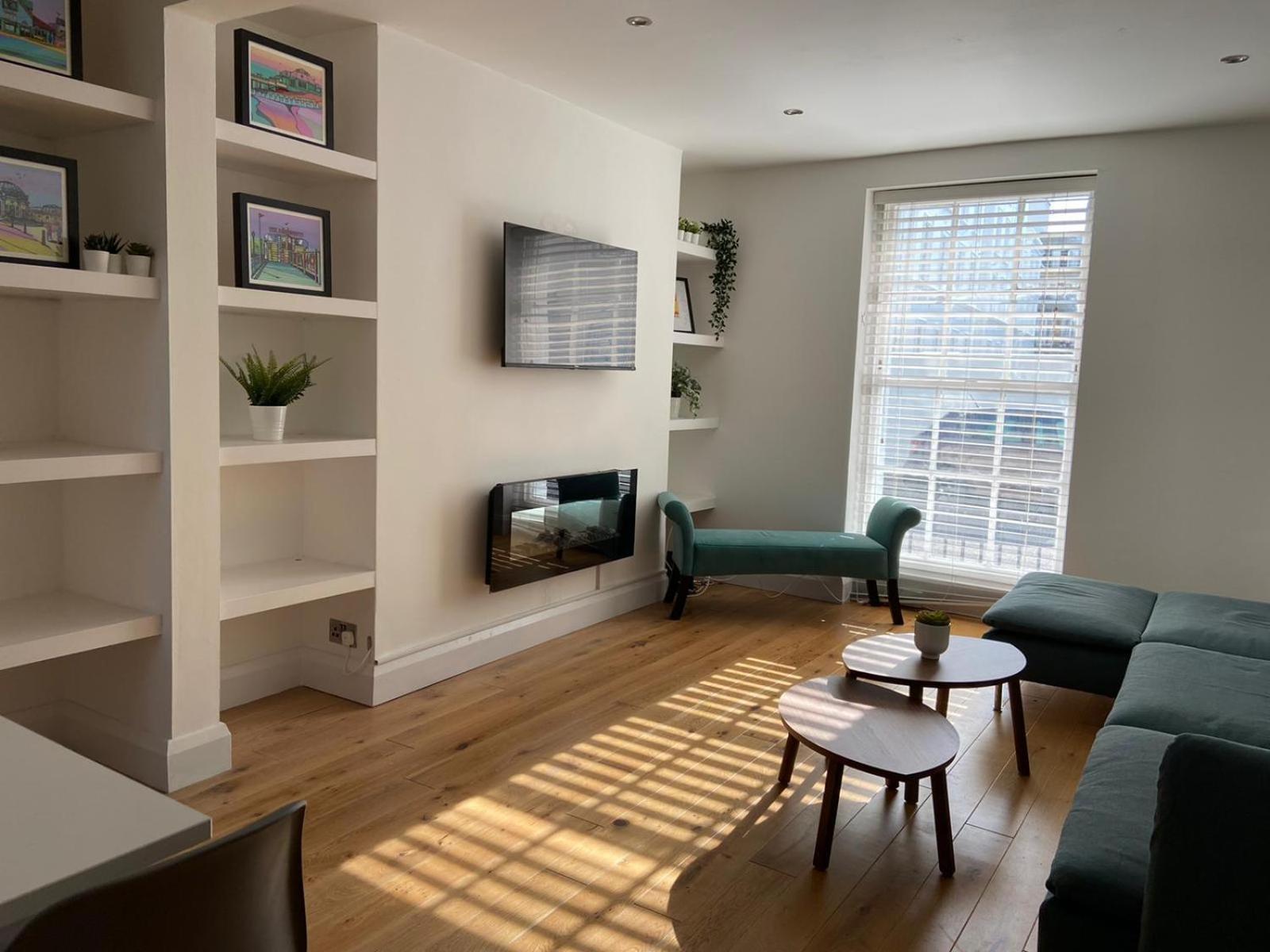 Villa Warwick House - Stunning House With Terrace And Sea Views, Sleeps 11 Worthing Exterior foto
